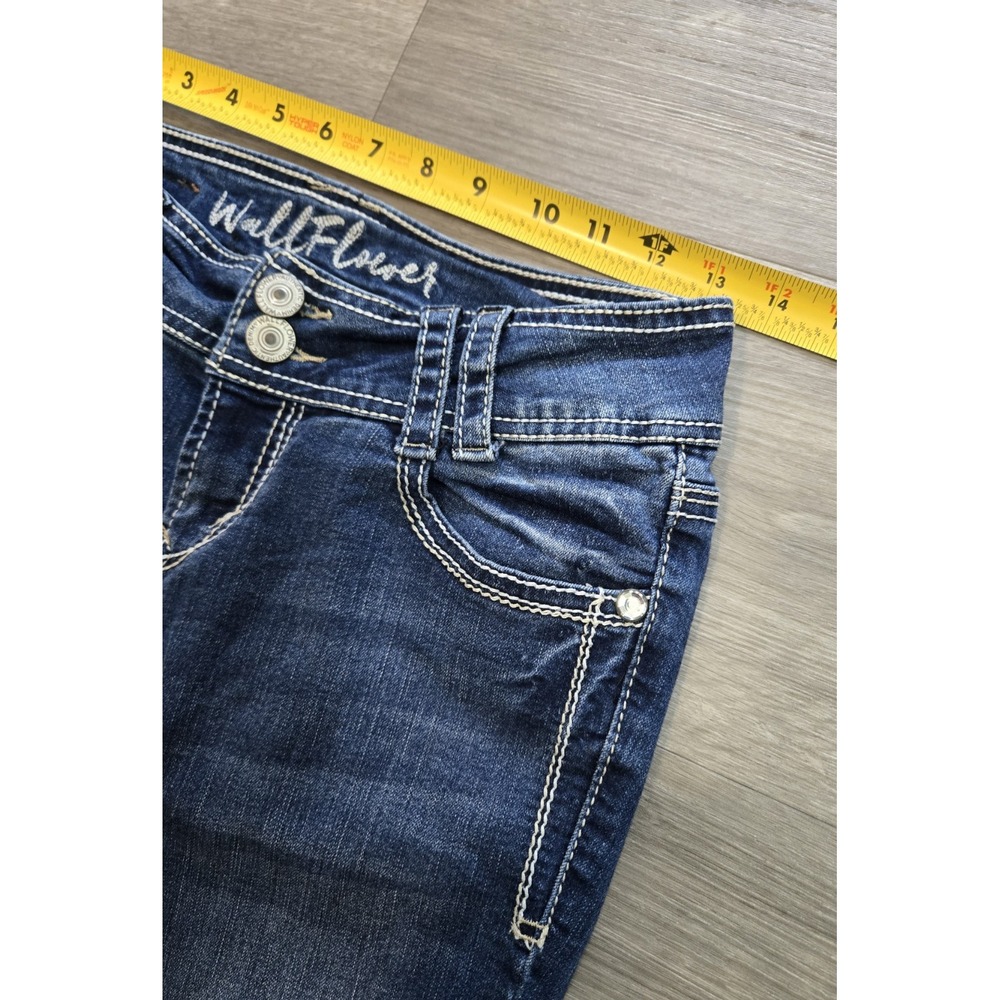 WallFlower Luscious Curvy Fit Bootcut Jeans Dark Wash Blue Thick Stitch Size 5 - Picture 10 of 14